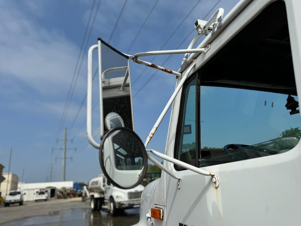 1989 International 4900 Dump Truck