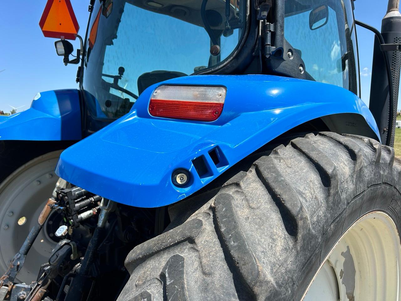 2008 New Holland  T6030