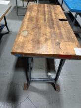 INDUSTRIAL WORK TABLE