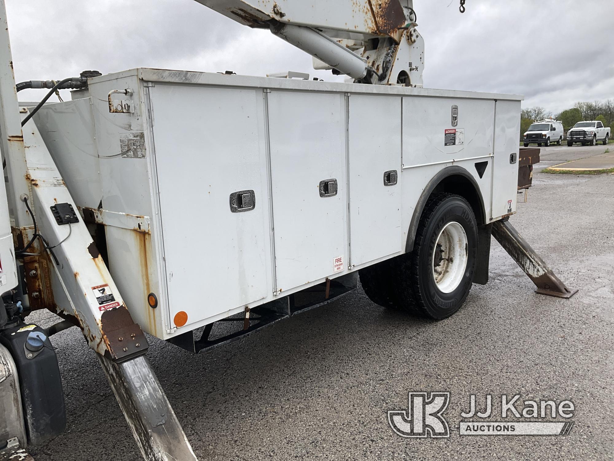 (Kansas City, MO) Altec AA755, Material Handling Bucket Truck rear mounted on 2014 Freightliner M2 1