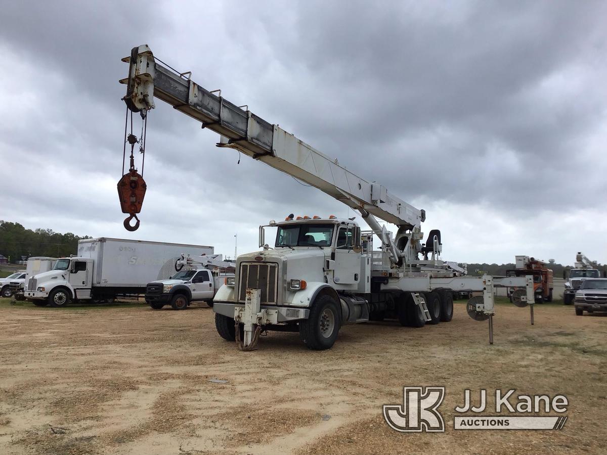 (Byram, MS) Altec AC38-127S-EJOD, Telescopic Platform/Hydraulic Crane rear mounted on 2011 Peterbilt