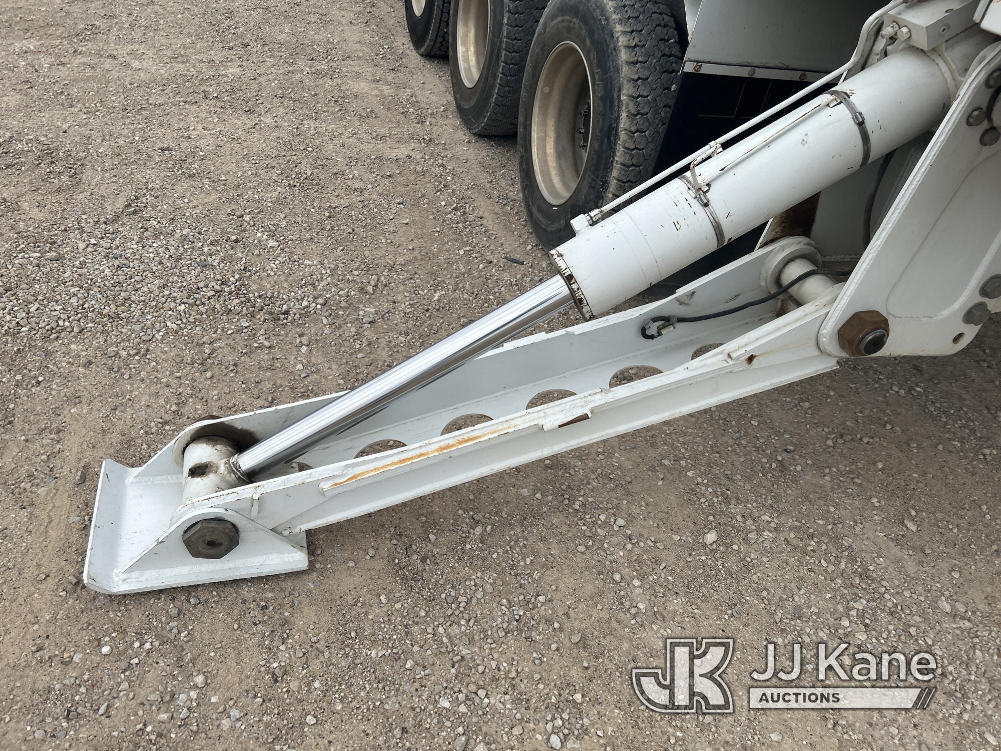 (Waxahachie, TX) Altec AH125, Articulating & Telescopic Material Handling Platform Lift rear mounted