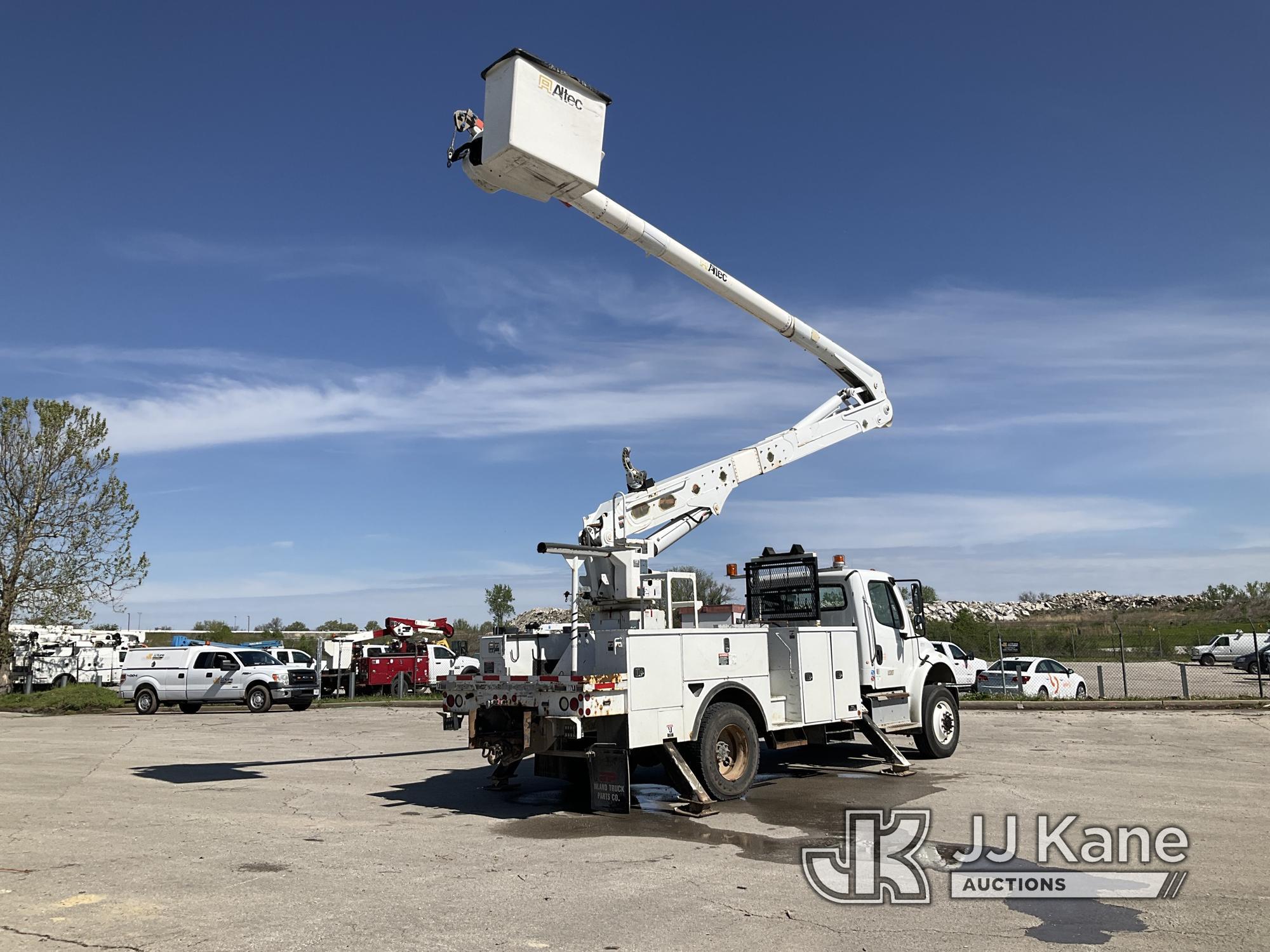 (Kansas City, MO) Altec AA55-MH, Material Handling Bucket Truck rear mounted on 2014 Freightliner M2