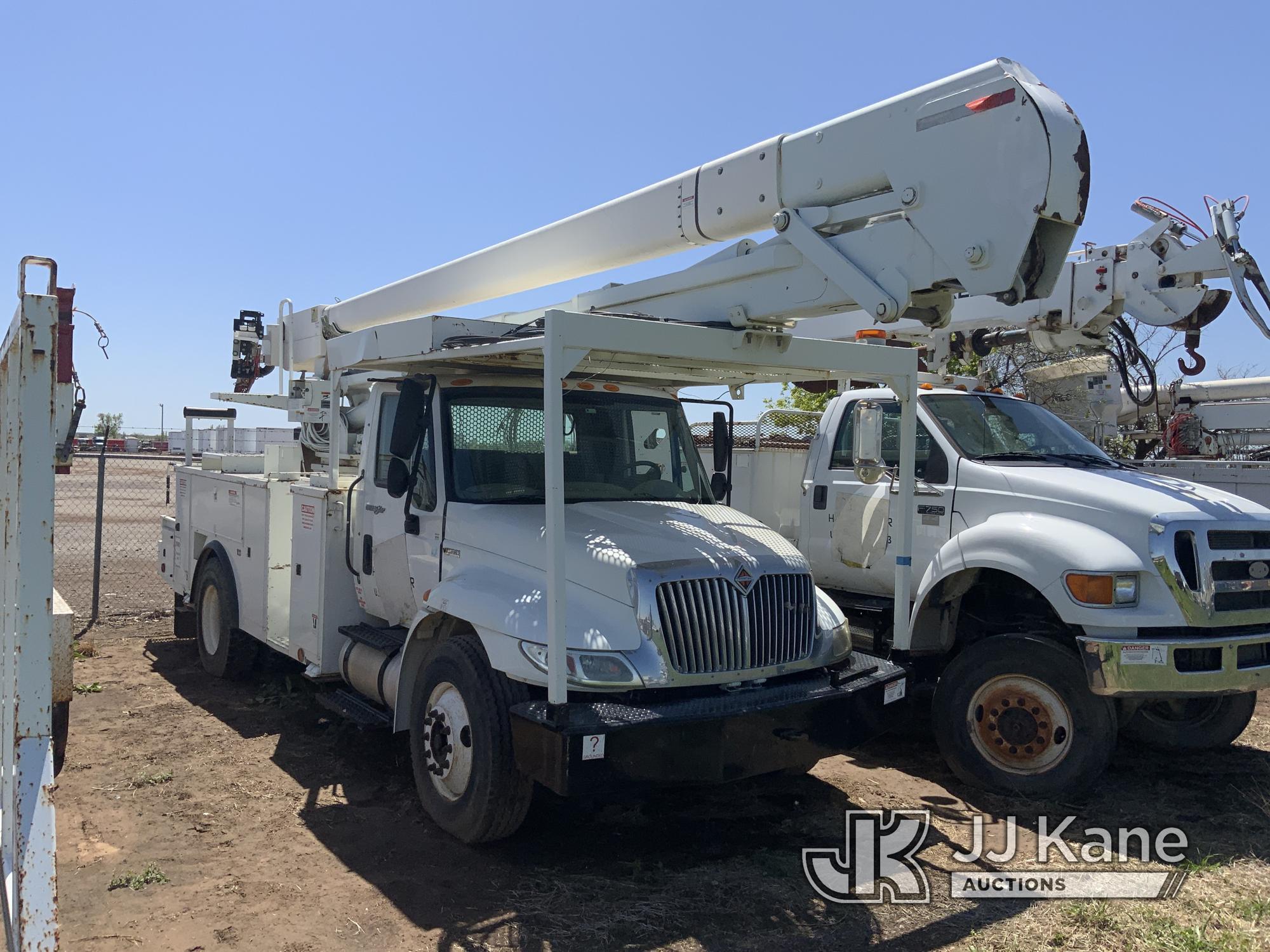 (Yukon, OK) HiRanger 5TC-55, Material Handling Bucket Truck rear mounted on 2014 International 4300