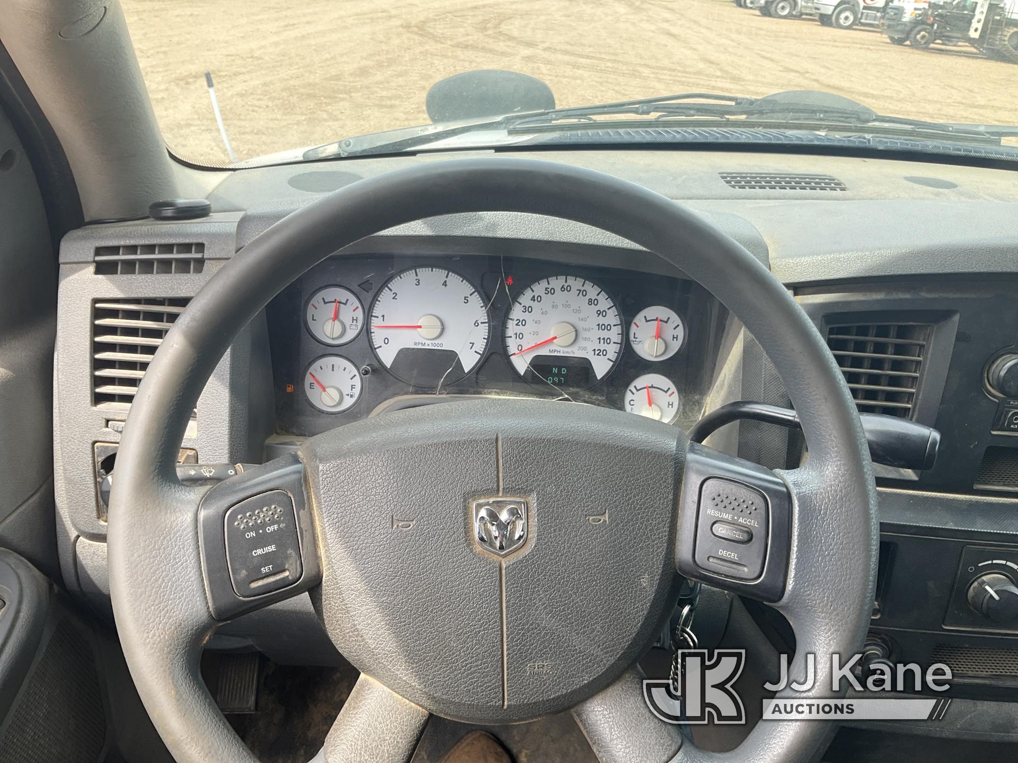 (Shakopee, MN) 2009 RAM 2500 4x4 Crew-Cab Service Truck Starts, Runs, Moves, Plow Operates, Body dam