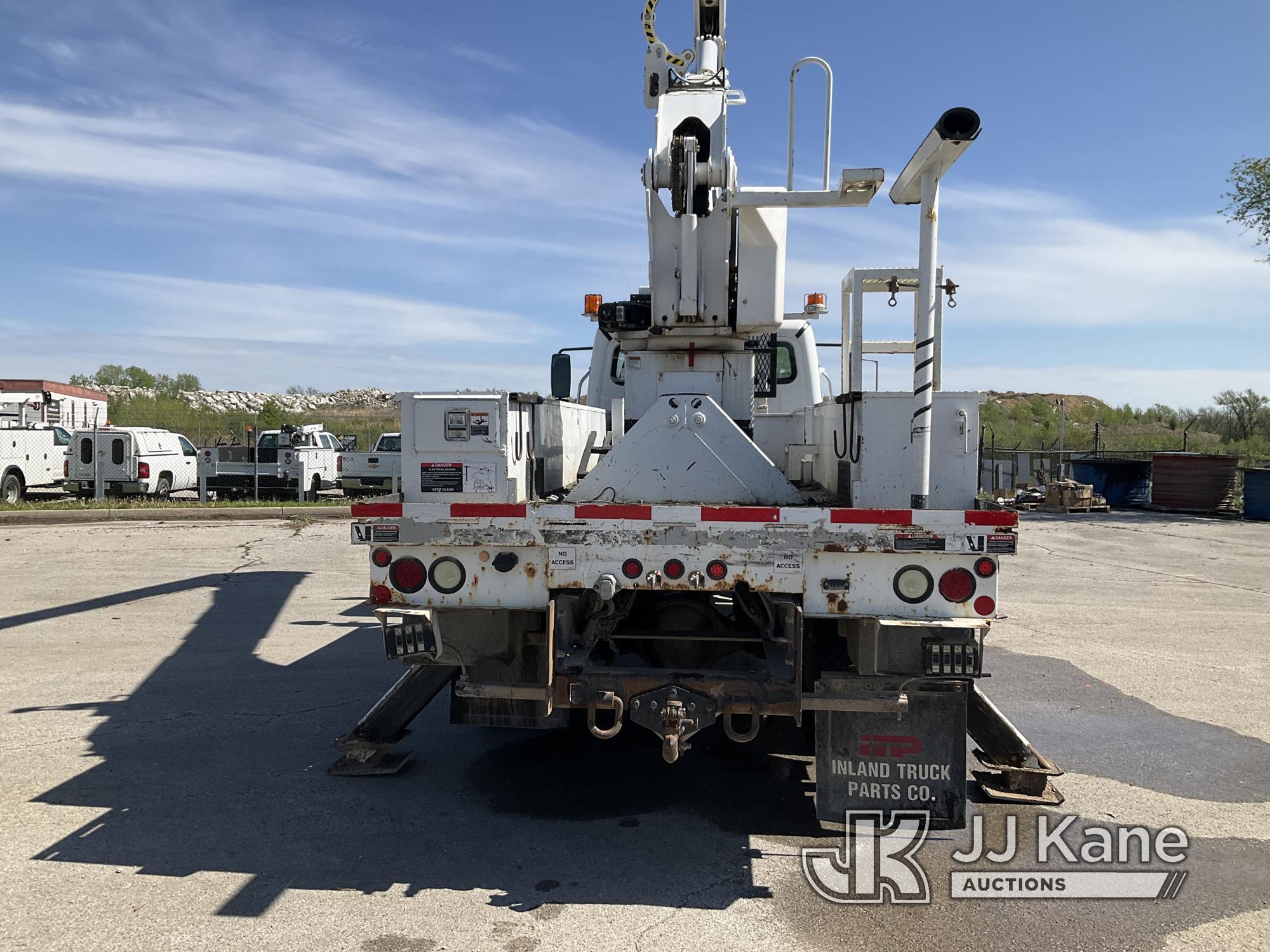 (Kansas City, MO) Altec AA55-MH, Material Handling Bucket Truck rear mounted on 2014 Freightliner M2