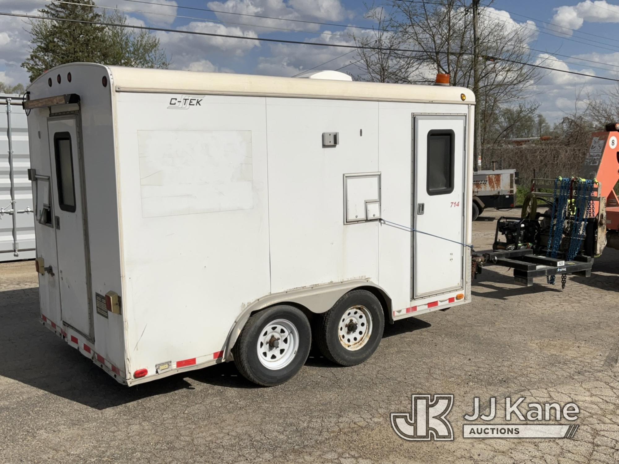 (South Beloit, IL) 2006 CCE Technologies Fiber Optic Splicing Trailer Body Damage