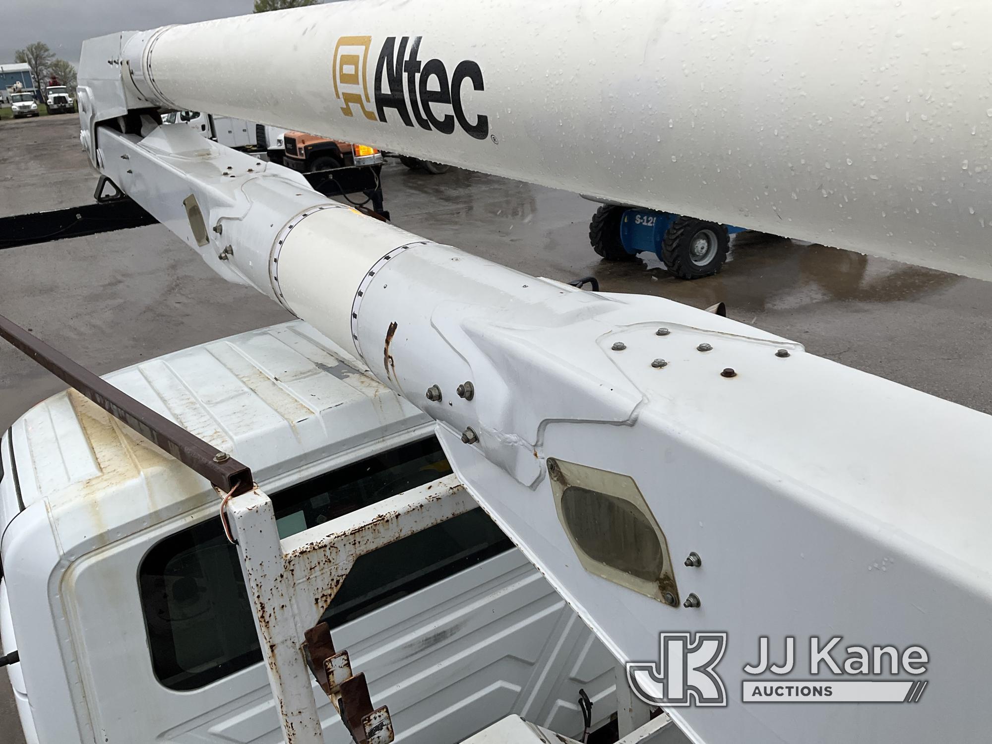 (Kansas City, MO) Altec AA755, Material Handling Bucket Truck rear mounted on 2013 International 430