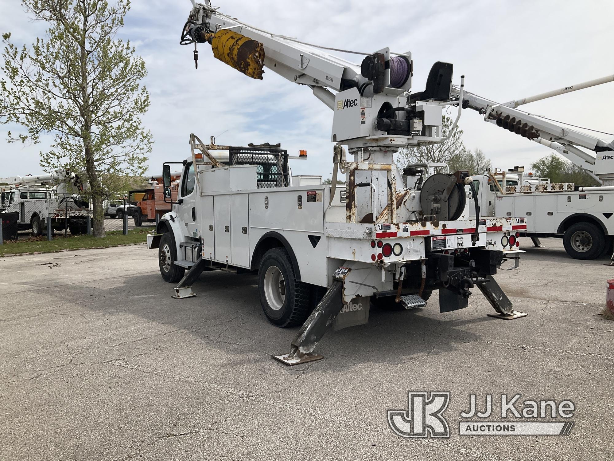 (Kansas City, MO) Altec DC47-TR, Digger Derrick rear mounted on 2013 Freightliner M2 106 4x4 Utility