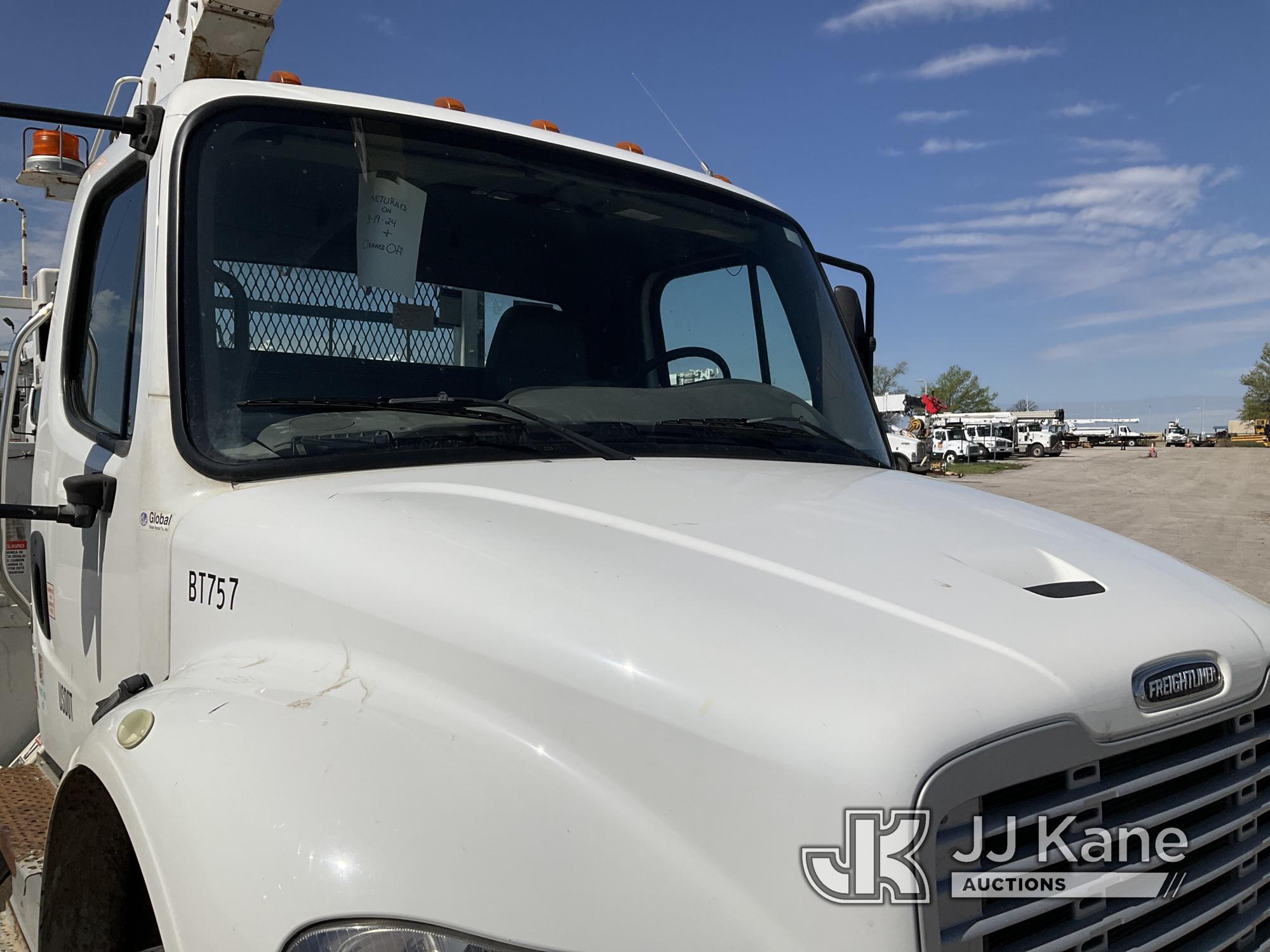 (Kansas City, MO) Altec AA55-MH, Material Handling Bucket Truck rear mounted on 2014 Freightliner M2