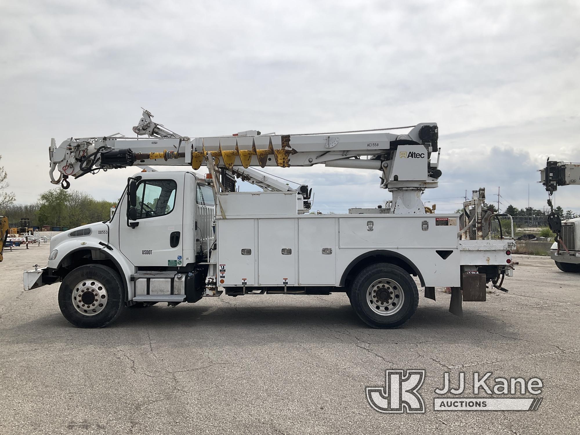 (Kansas City, MO) Altec DC47-TR, Digger Derrick rear mounted on 2013 Freightliner M2 106 4x4 Utility