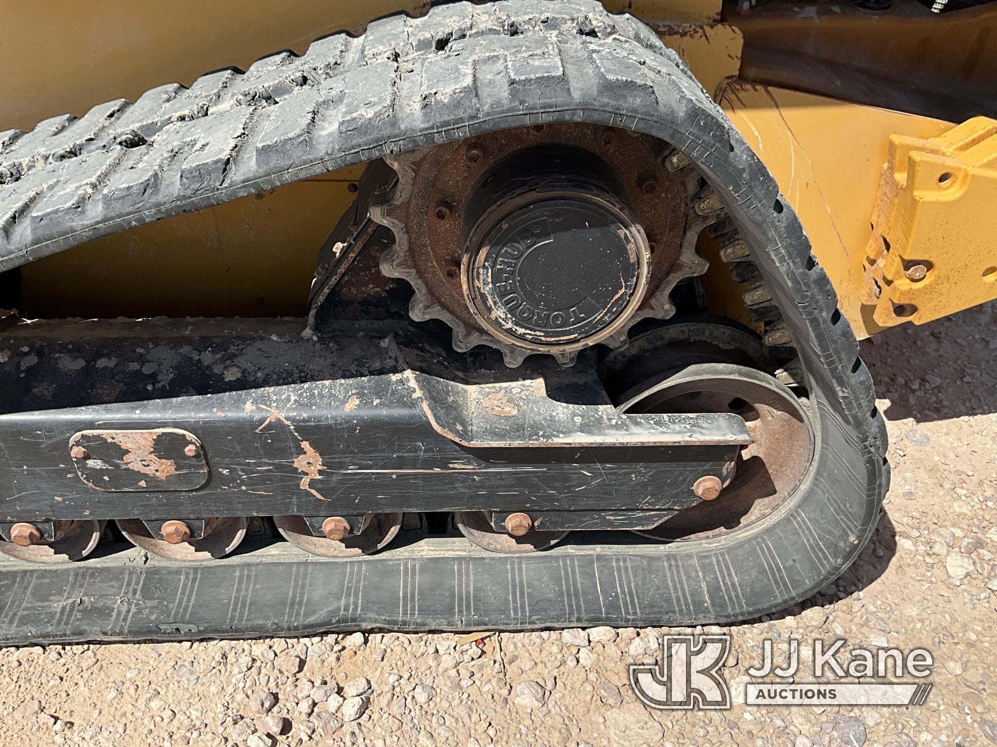 (Odessa, TX) 2012 John Deere 329D Tracked Skid Steer Loader Per seller: Right Side Drive Torch Hub M