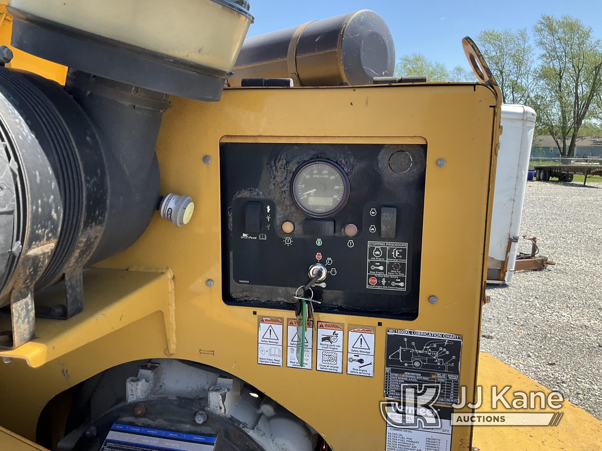 (Hawk Point, MO) 2013 Vermeer BC1800XL Chipper (18in Drum) No Title) (Runs & Operates.