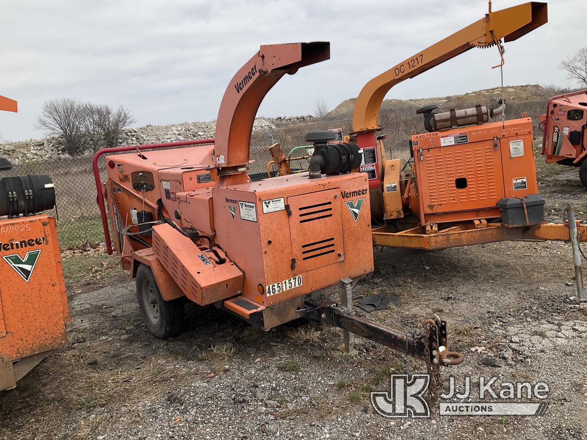 (Kansas City, MO) 2011 Vermeer BC1000XL Chipper (12in Drum) No Title) (Not Running, Condition Unknow