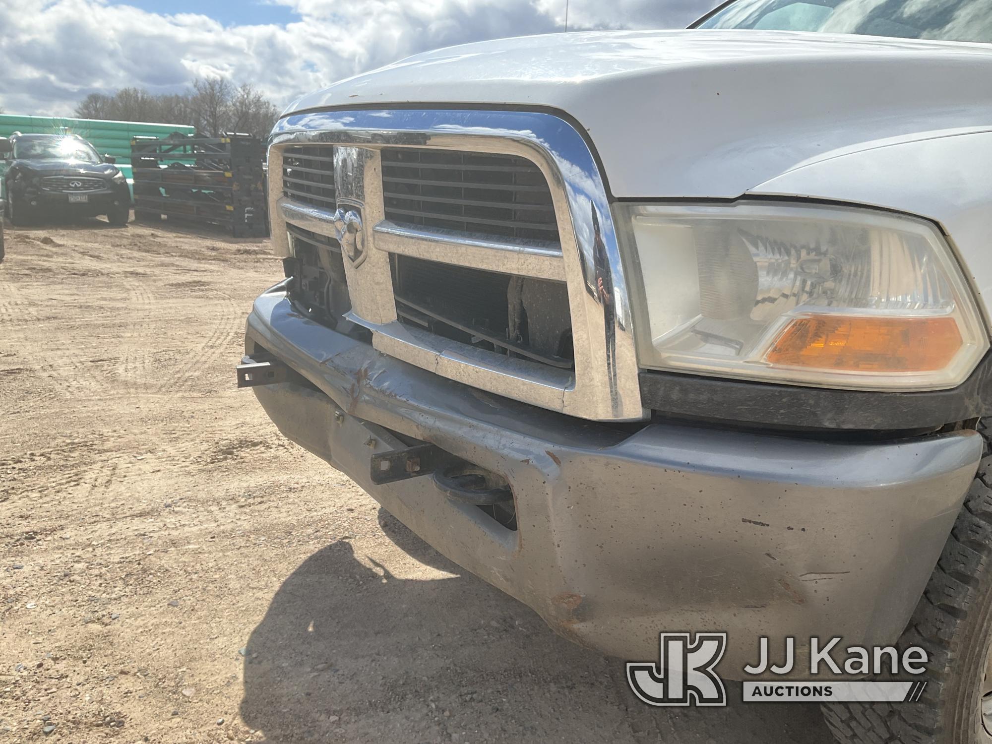 (Shakopee, MN) 2010 Dodge RAM 2500 4x4 Crew-Cab Service Truck Runs & Moves) (Jump to Start) (Exhaust