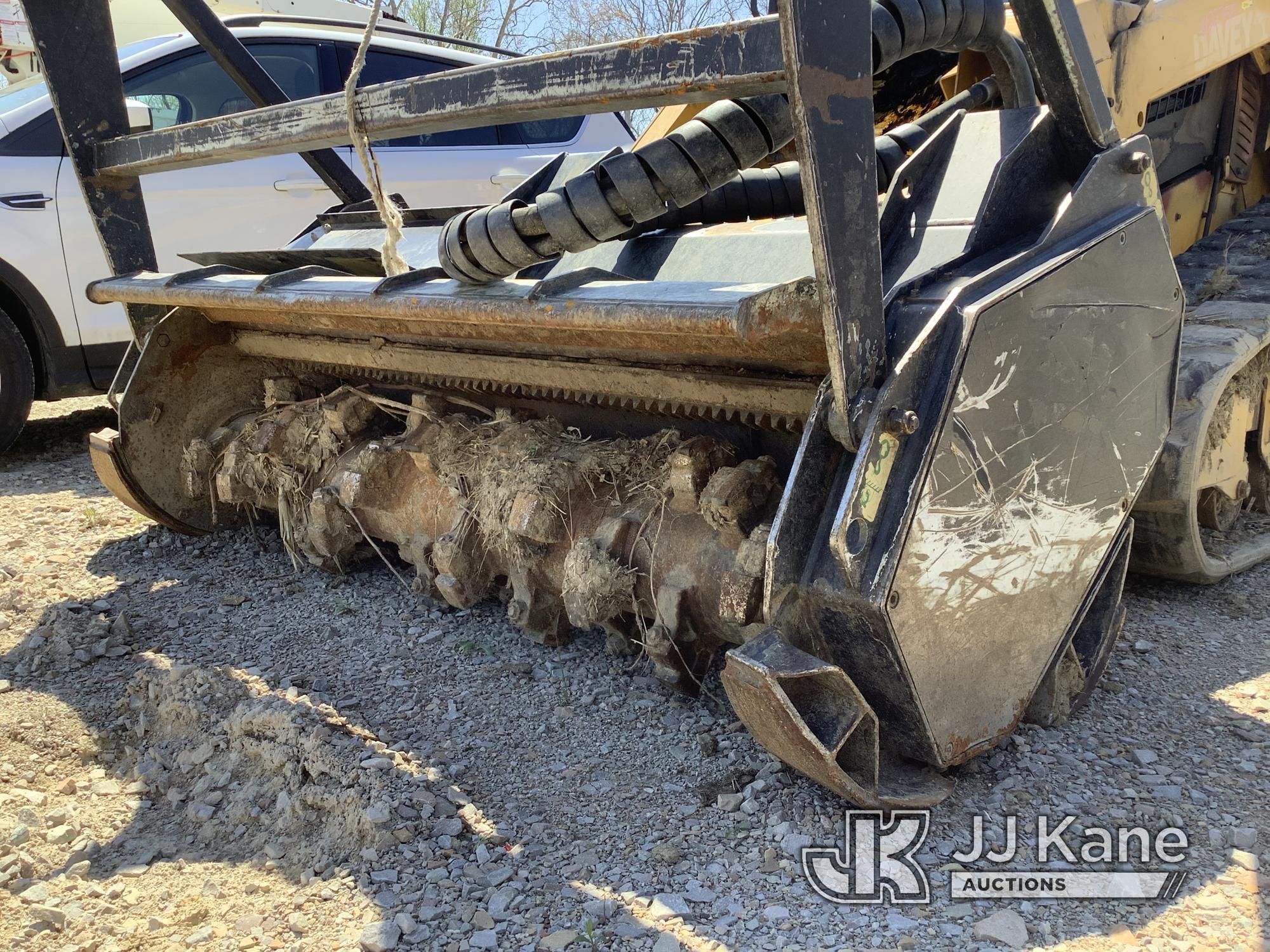 (Smock, PA) 2019 Caterpillar 299D2XHP Skid Steer Loader, Selling with attachment item #1422755 Not R