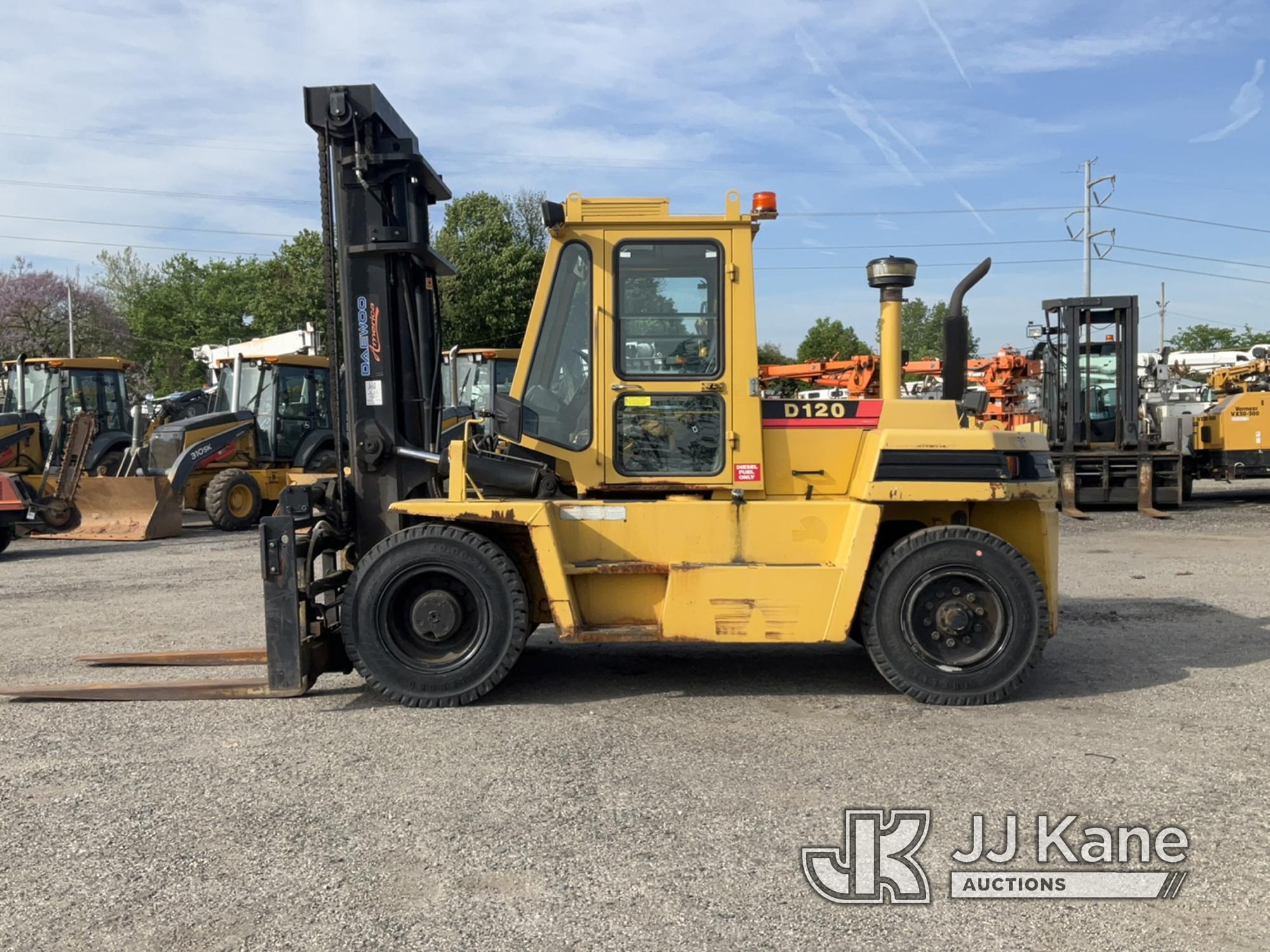 (Plymouth Meeting, PA) 2004 Daewoo D120 Solid Tired Forklift Runs Moves & Operates, Bad Fuel Shut Of