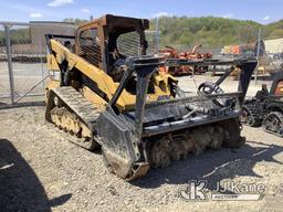 (Smock, PA) 2019 Caterpillar 299D2XHP Skid Steer Loader, Selling with attachment item #1422755 Not R