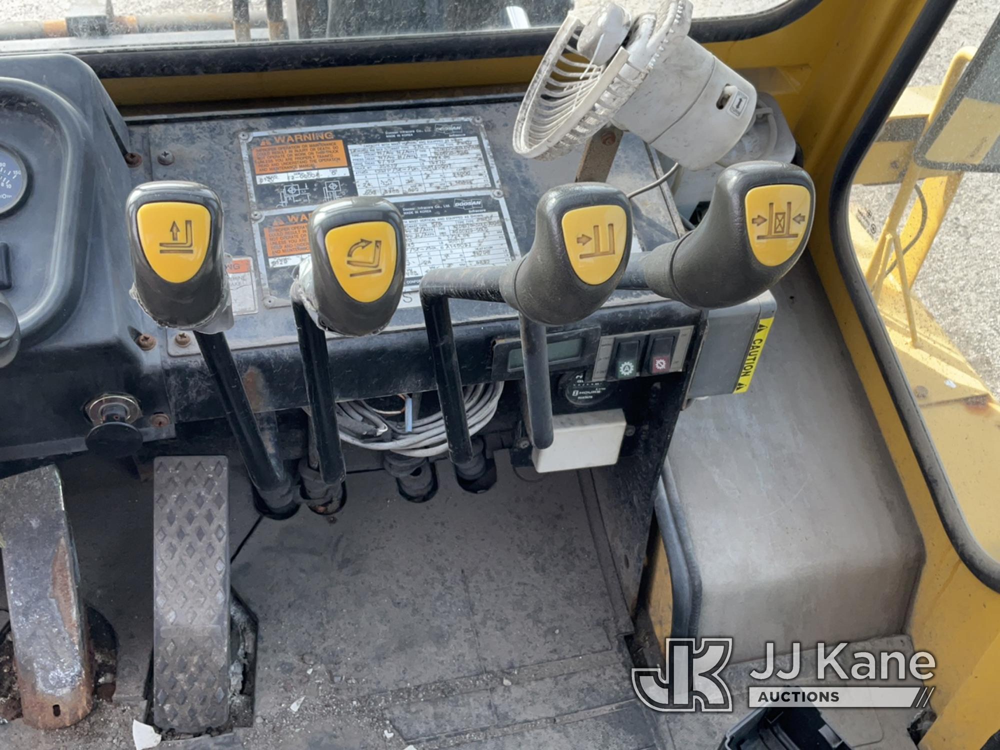 (Plymouth Meeting, PA) 2004 Daewoo D120 Solid Tired Forklift Runs Moves & Operates, Bad Fuel Shut Of