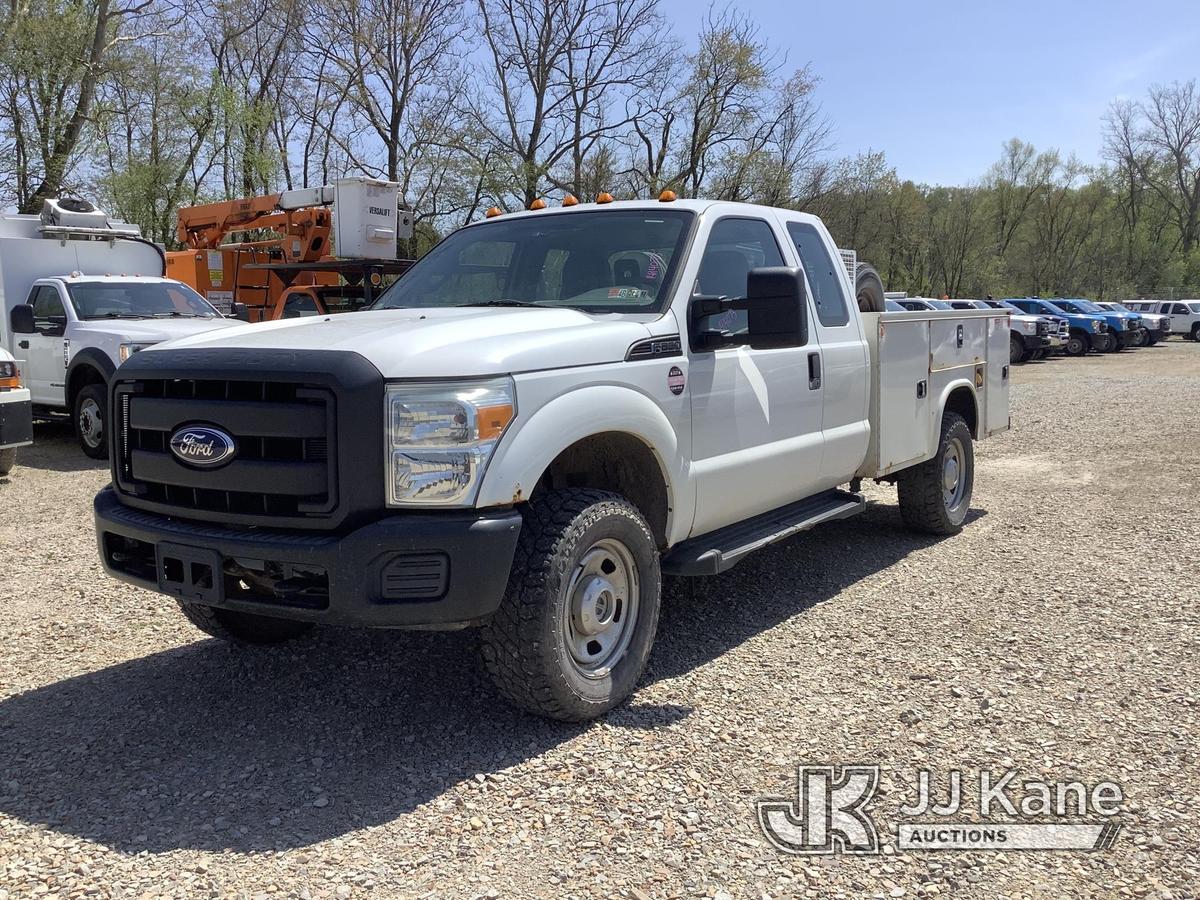 (Smock, PA) 2011 Ford F350 4x4 Extended-Cab Service Truck Runs & Moves, Rust Damage, Crane Condition