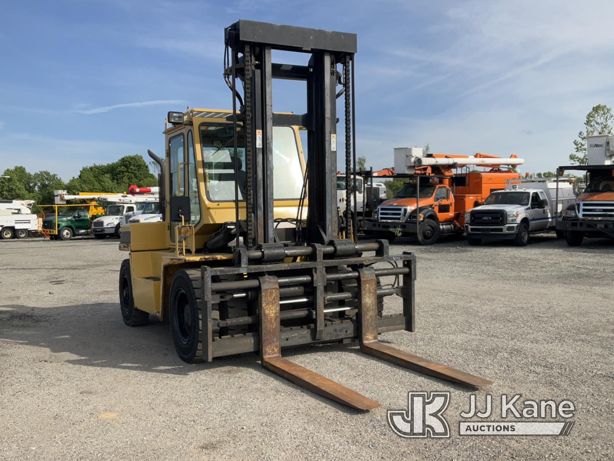 (Plymouth Meeting, PA) 2004 Daewoo D120 Solid Tired Forklift Runs Moves & Operates, Bad Fuel Shut Of