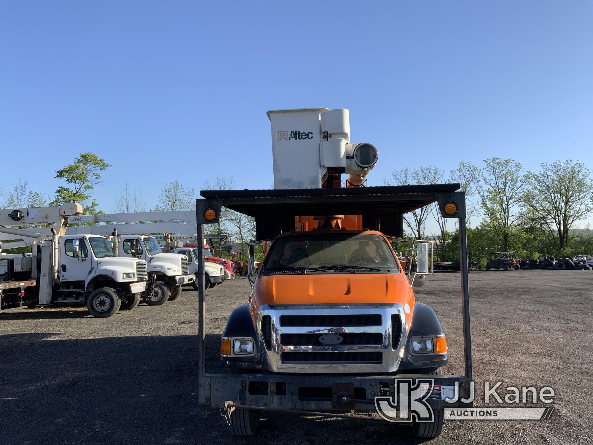 (Ashland, OH) Altec LR760E70, Over-Center Elevator Bucket Truck mounted behind cab on 2012 Ford F750