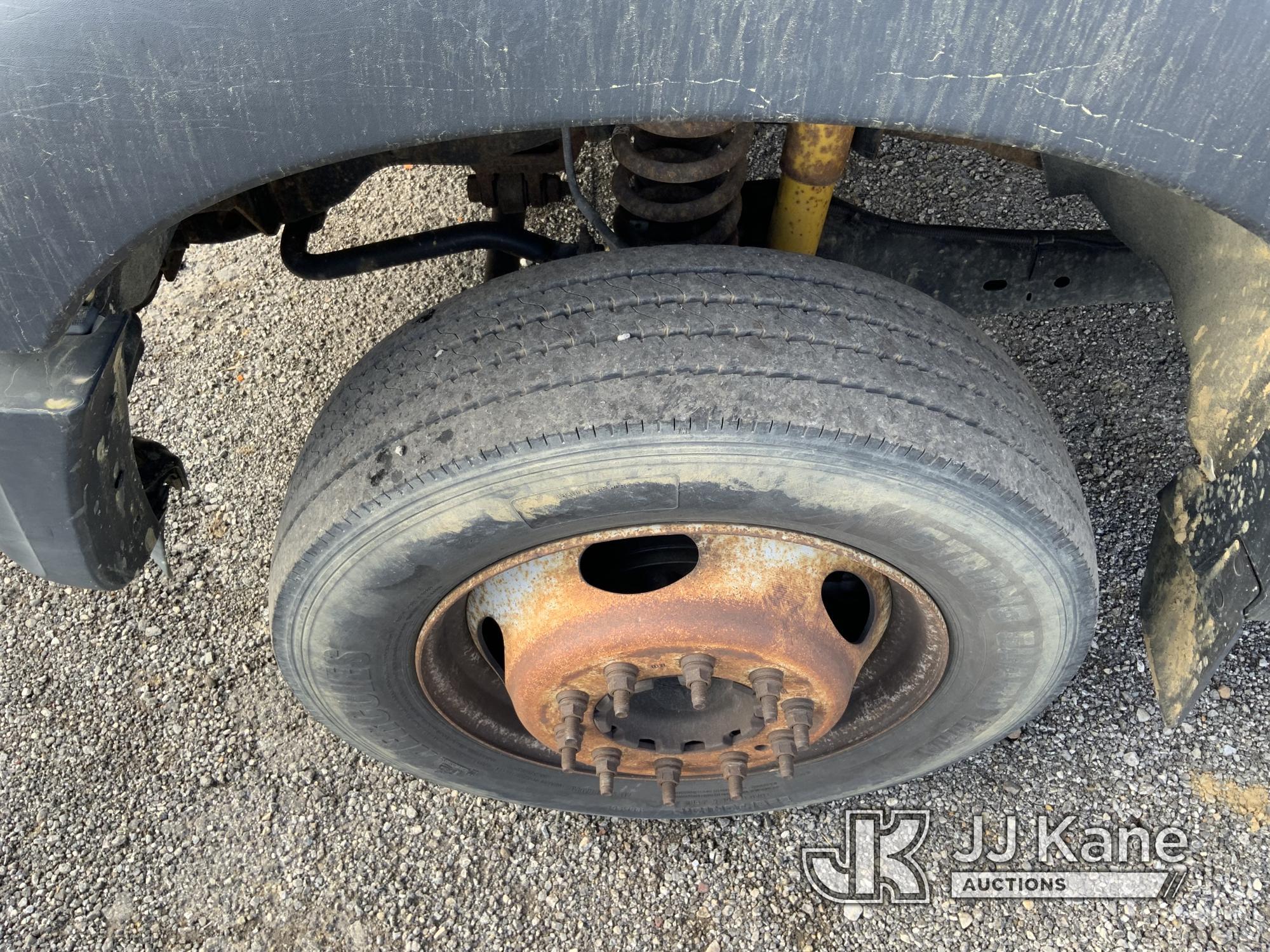 (Ashland, OH) ETI ETC35S-NT, Non-Insulated Bucket Truck mounted behind cab on 2013 Ford F450 Utility