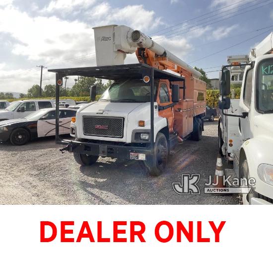 (Jurupa Valley, CA) Altec LRV60E70, Elevator Bucket Truck , 2009 GMC C7500 Chipper Dump Truck, Engin