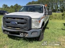 2015 Ford F250 4x4 Crew-Cab Pickup Truck Runs & Moves) (Runs Rough, Minor Body Damage