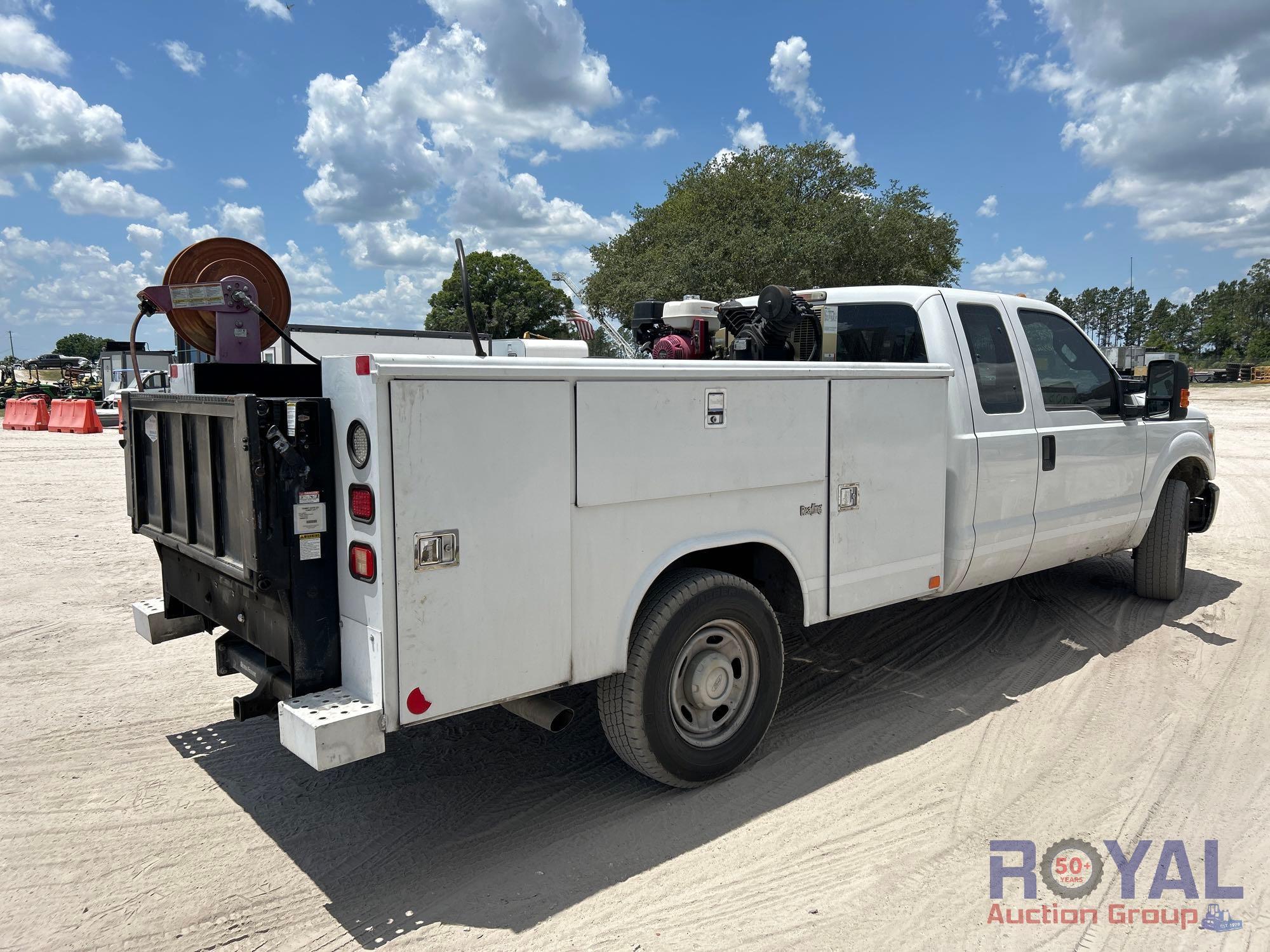 2015 Ford F350 Crew Cab Service Truck