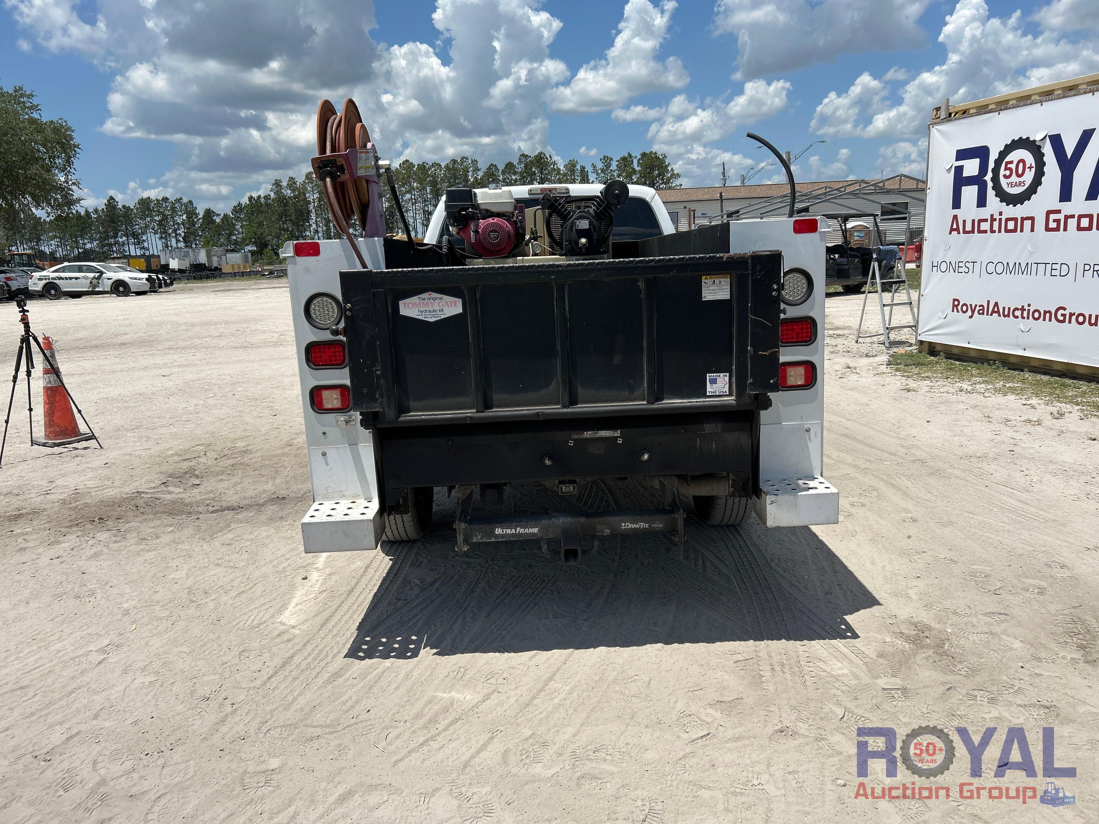 2015 Ford F350 Crew Cab Service Truck