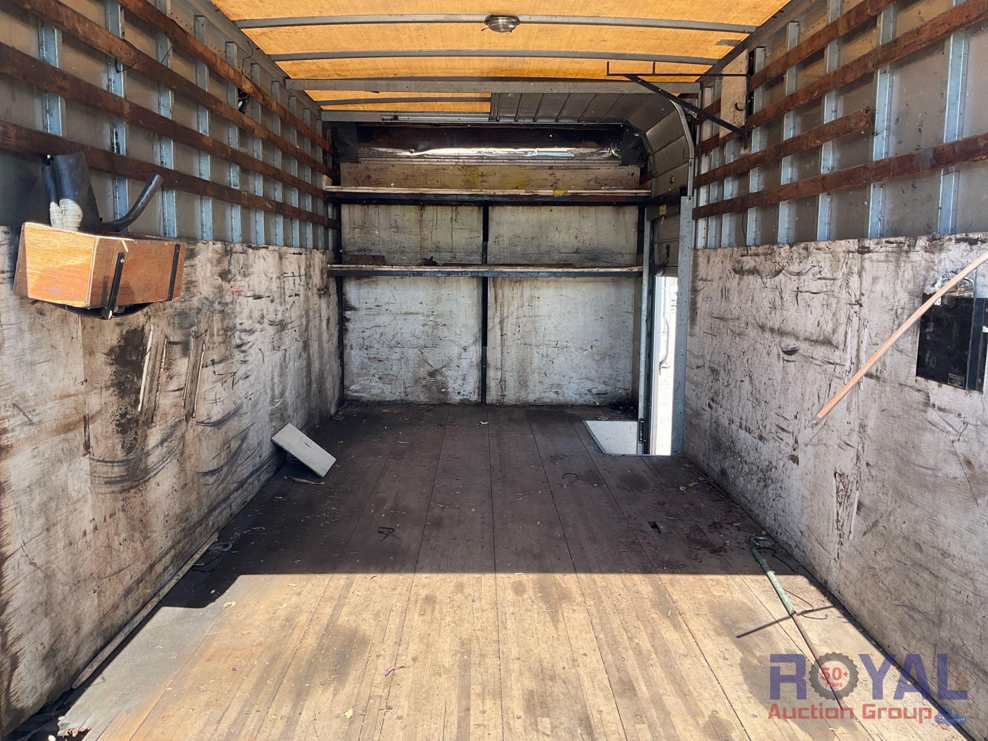 2007 Isuzu NQR 16ft Box Truck w/ Foldable Ramp