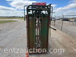 BIG VALLEY HEADGATE W/ SHOPBUILT SQUEEZE CHUTE