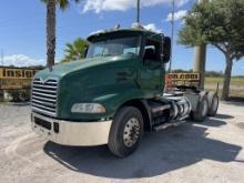 2013 MACK CXU613 DAY CAB SEMI W/T R/K