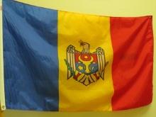 Flag of Moldova on 2 Piece Flag Pole