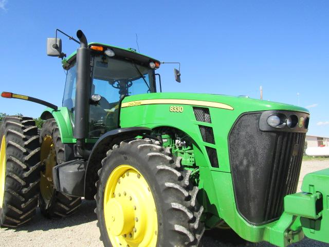 4548 8330 JOHN DEERE '07 C/A MFD PS W/ILS 480/80R50 DUALS 6544 HOURS "ONE OWNER TRACTOR"