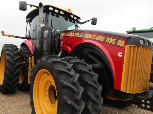 4559 335 VERSATILE C/A MFD 480/80R50 FRONT & REAR DUALS