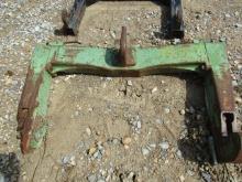 4657 JOHN DEERE QUICK HITCH