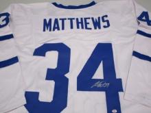 Auston Matthews of the Toronto Maple Leafs signed autographed hockey jersey PAAS COA 514