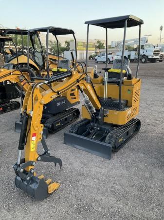 2023 AGT H15 Mini Excavator