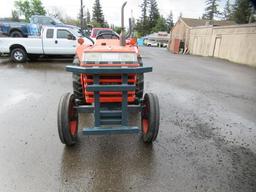 KUBOTA L2600F 2WD TRACTOR