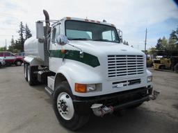 1998 INTERNATIONAL 8100 6X4 2000GAL WATER TRUCK