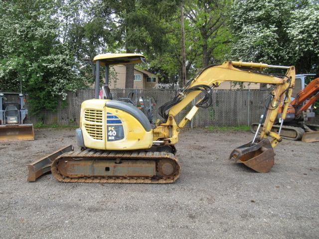 KOMATSU PC40MR EXCAVATOR