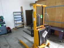 2021 ULINE H-5439 STRADDLE STACKER PALLET JACK, METER READS 2, SER: 25211100811