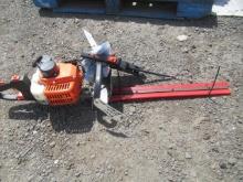 (UNKNOWN MAKE/MODEL) GAS HEDGE TRIMMER, 22'' BLADE