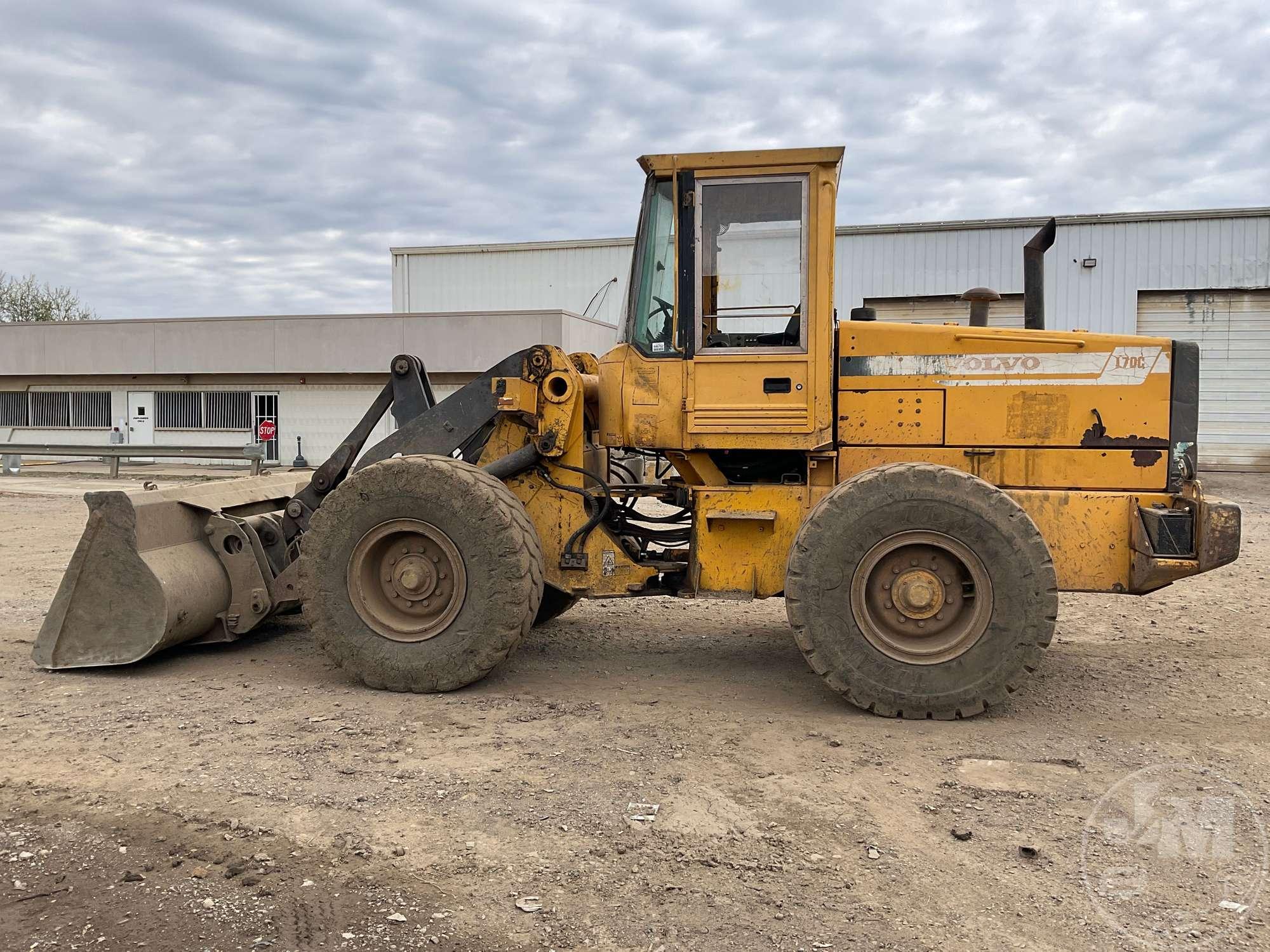 VOLVO L70C WHEEL LOADER SN: L70CV13368