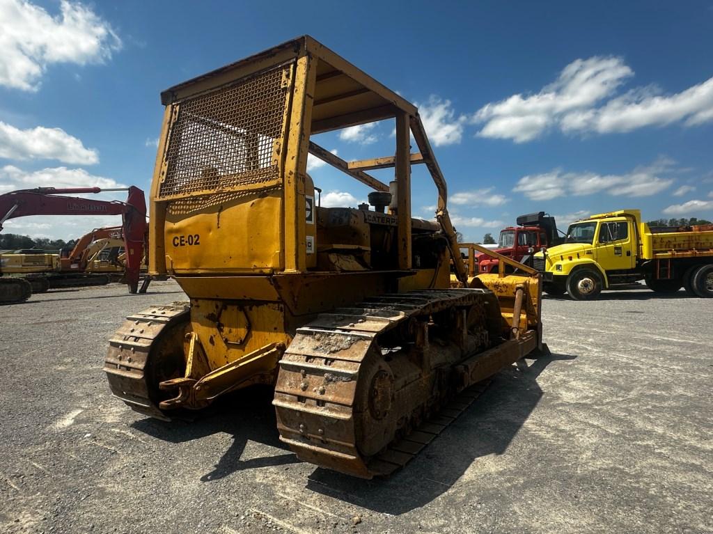 1969 CAT D6C CRAWLER TRACTOR