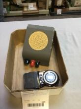 vintage guitar planet waves foot pedal and speaker