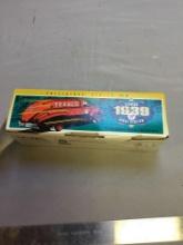 collector series, Texaco, 1939, dodge air flow diecast metal bank with locking key in box