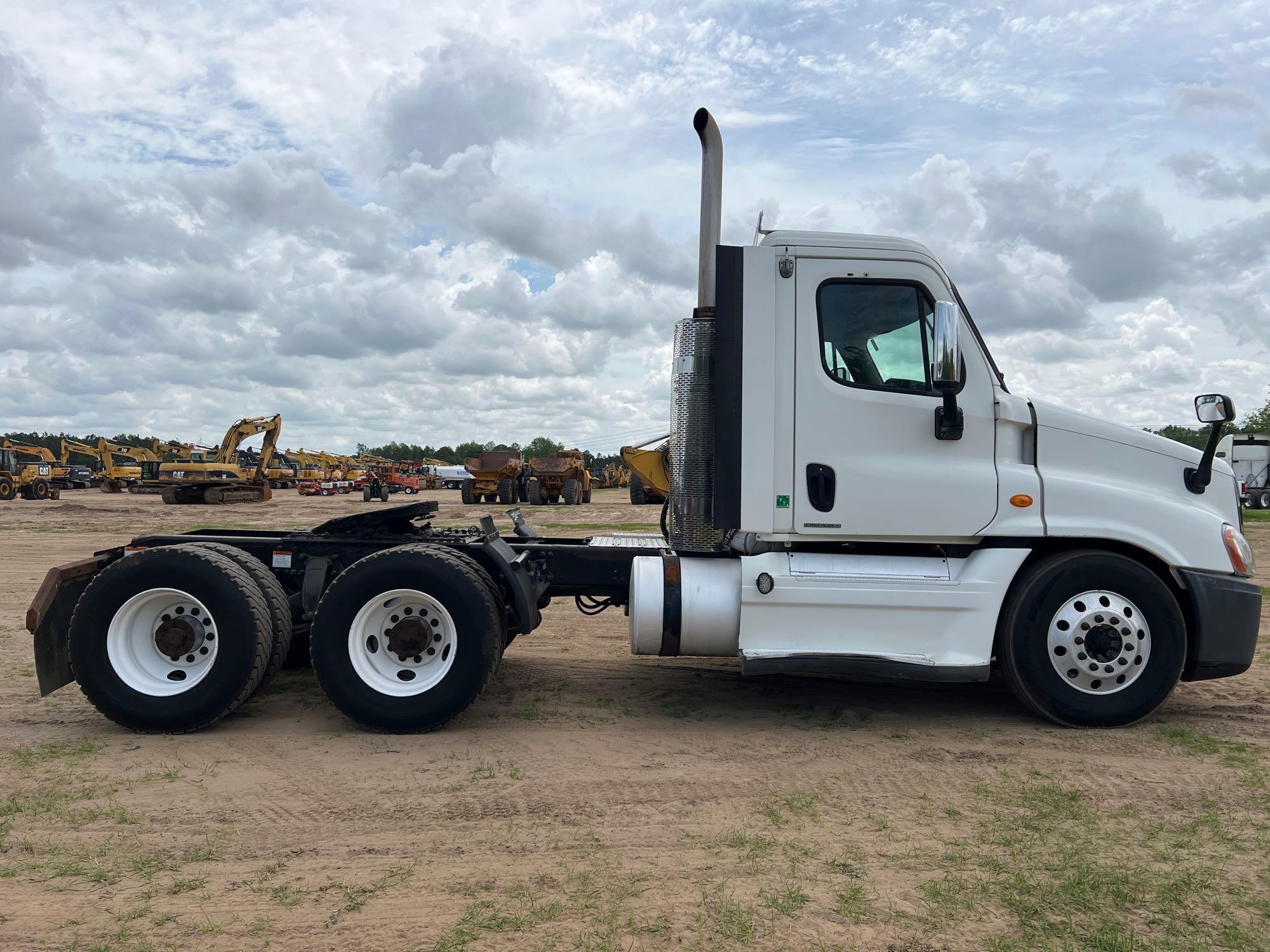 2006 JOHN DEERE 750J LGP CRAWLER DOZER